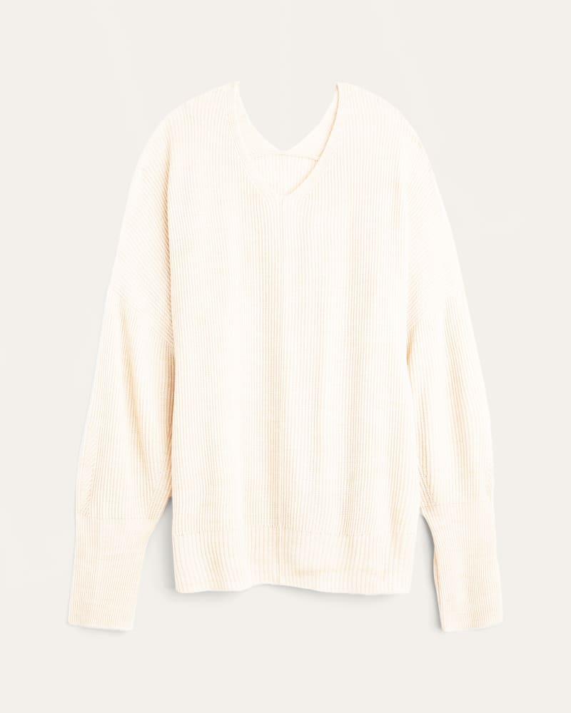 Front of a size 1X Anais Slouchy V-Neck Sweater in Ivory by Molly & Isadora. | dia_product_style_image_id:248559